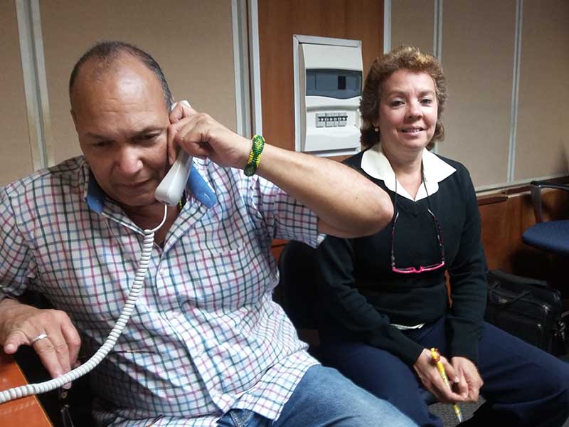 Musicales Habana, es un programa que se origina en los estudios de Radio Cadena Habana