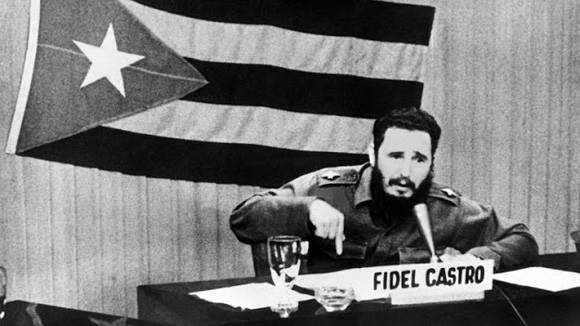 Fidel Palabras a los intelectuales