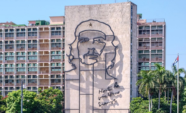 Relieve escultórico del Che