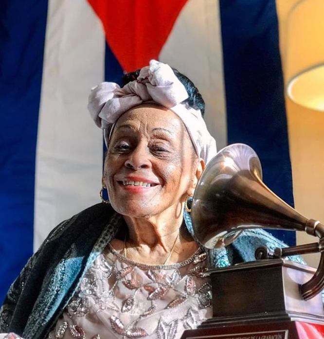 Omara Portuondo: una voz con filin que llena el mundo