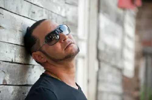 Charly Mucha Rima en el Callejón de Hamel