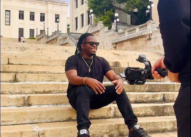 Estrena Eduardo Sandoval tema  de timba dura