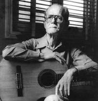 Isaac Nicola: la guitarra como lengua de excelencia y pedagogía