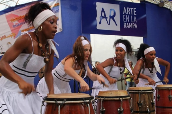 Ritmo, redes y revolución: llega el festival Música es Mujer